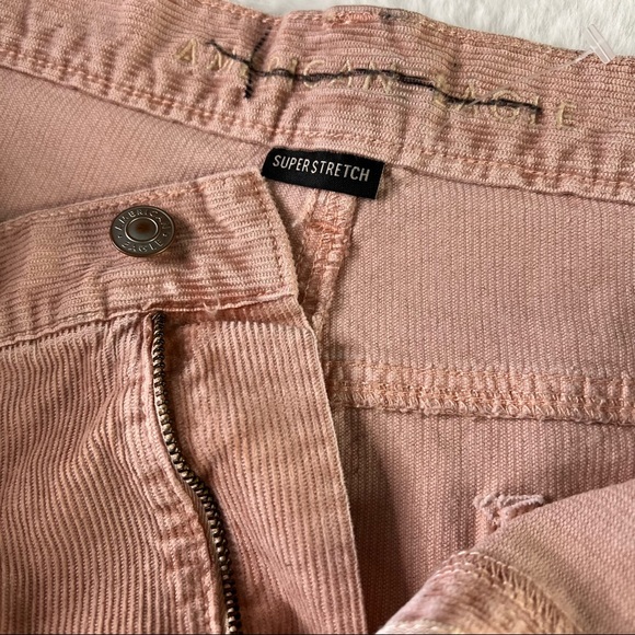 NEW American Eagle Pink Corduroy Mom Jeans Plus Size 22 - Picture 4 of 13